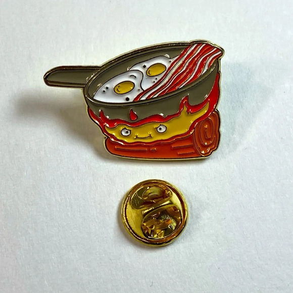 Studio Ghibli - Howl’s Moving Castle - Calcifer’s Breakfast Pin 🍳🥓 - Picture 2 of 5